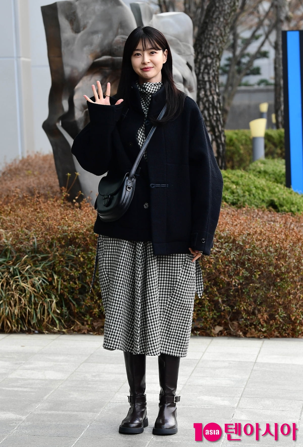 [TEN포토]권나라 '햇빛도 질투하는 미모'