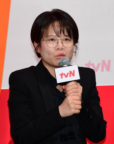 [TEN포토]김희원 감독 '컨디션 안좋아도 진행 맡아준 박경림에게 감사'