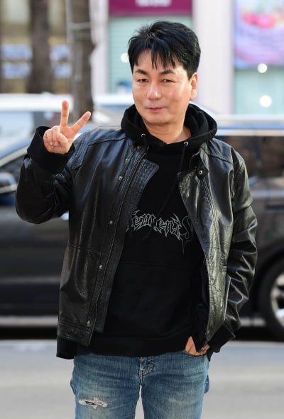 [TEN포토]이철민 '브이하는 강민첨'(고려거란전쟁 종방연)