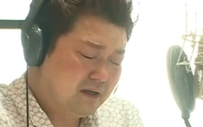 약물 부작용 어떻길래…전현무, 퉁퉁 부은 얼굴 "더 눈물나" [TEN이슈]