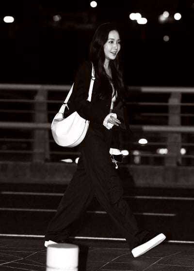 [TEN포토]박민영 '등장부터 탄력몸매 과시'