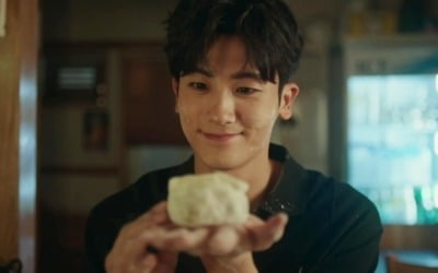 Park Hyung-sik prepares to propose secretly to Park Shin-hye