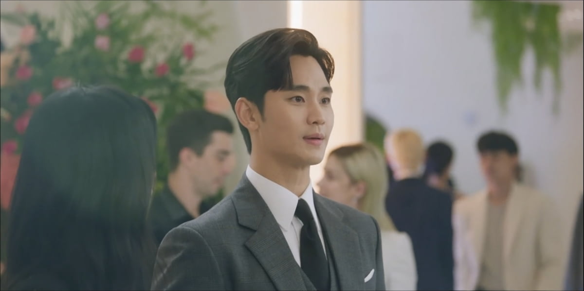 김수현 /사진=tvN '눈물의 여왕' 방송 화면