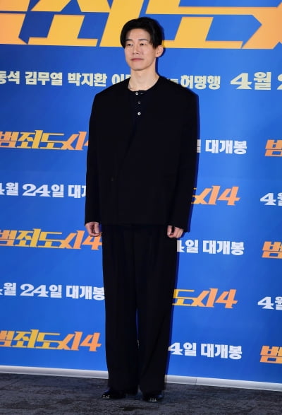 [TEN 포토]김무열 '잔인한 빌런'