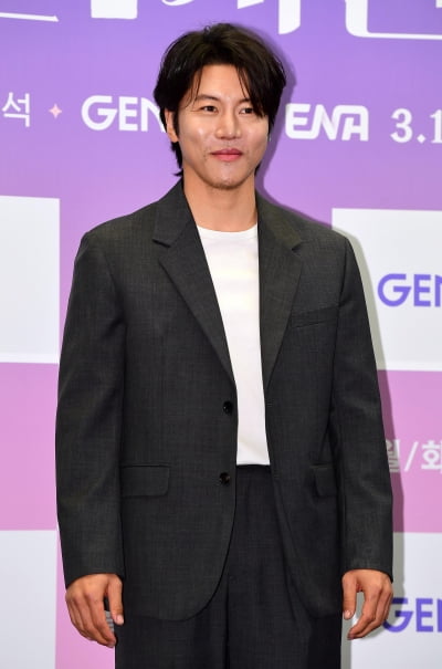 [TEN포토]음문석 '내가 샤이가이'