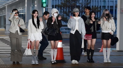 [TEN포토]아이브 '미국으로 월드투어 떠나요'