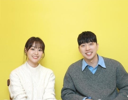 송지은♥박위, '전신마비'도 이겨낸 사랑…올 가을 부부된다 [TEN이슈]