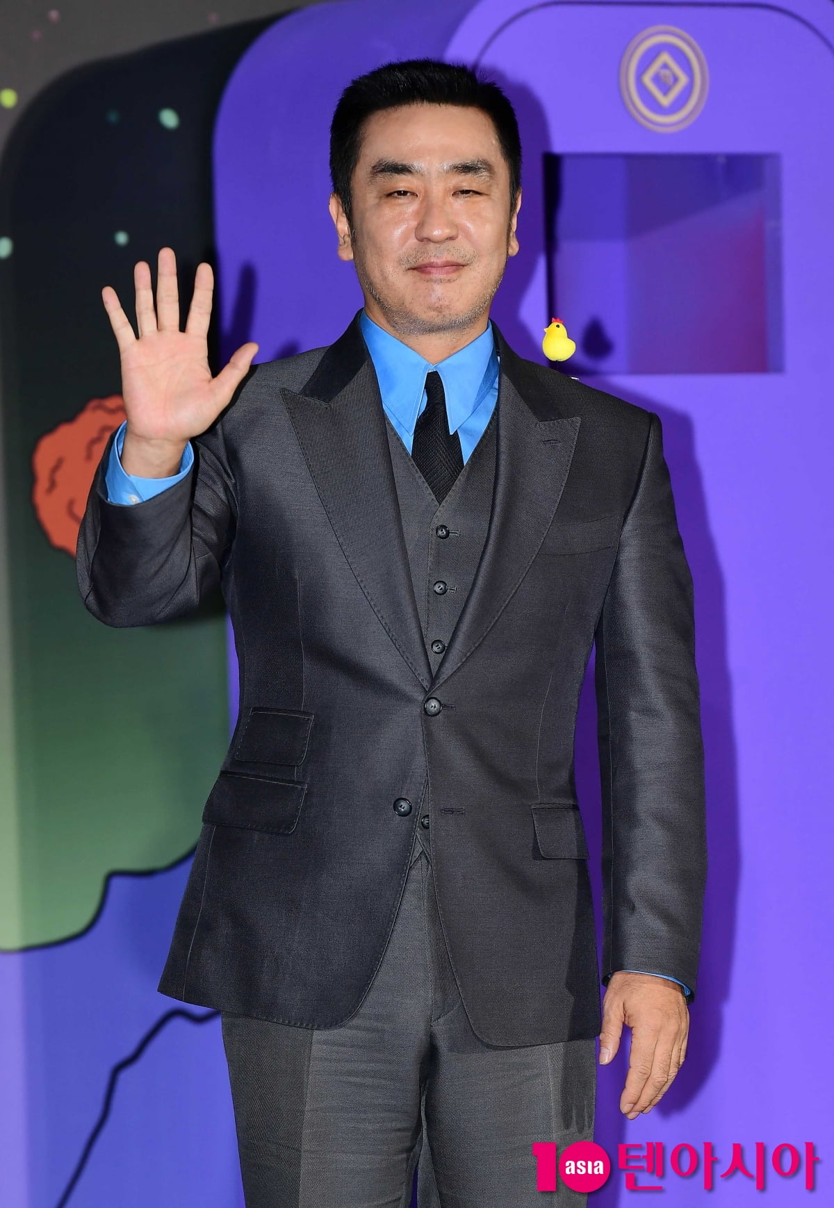 [TEN포토]류승룡 '반가워요'