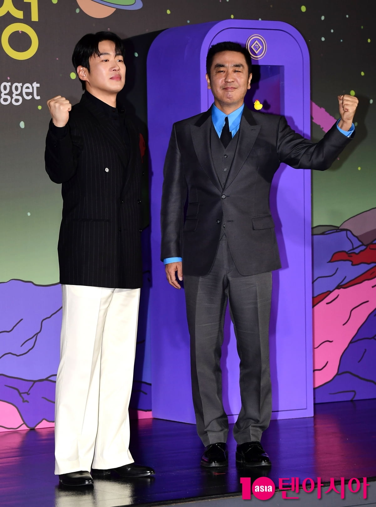 [TEN포토]안재홍과 류승룡 '환상적인 조합'
