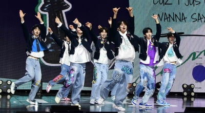 [TEN포토]루네이트 '즐거운 무대'