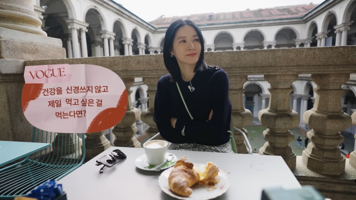 '53세' 이영애, 이렇게 아침 먹어야 미모 유지하나…"양배추·브로콜리"('보그')