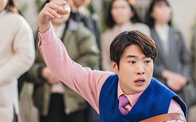 안재홍, 또 은퇴설 불러올까 ('닭강정')