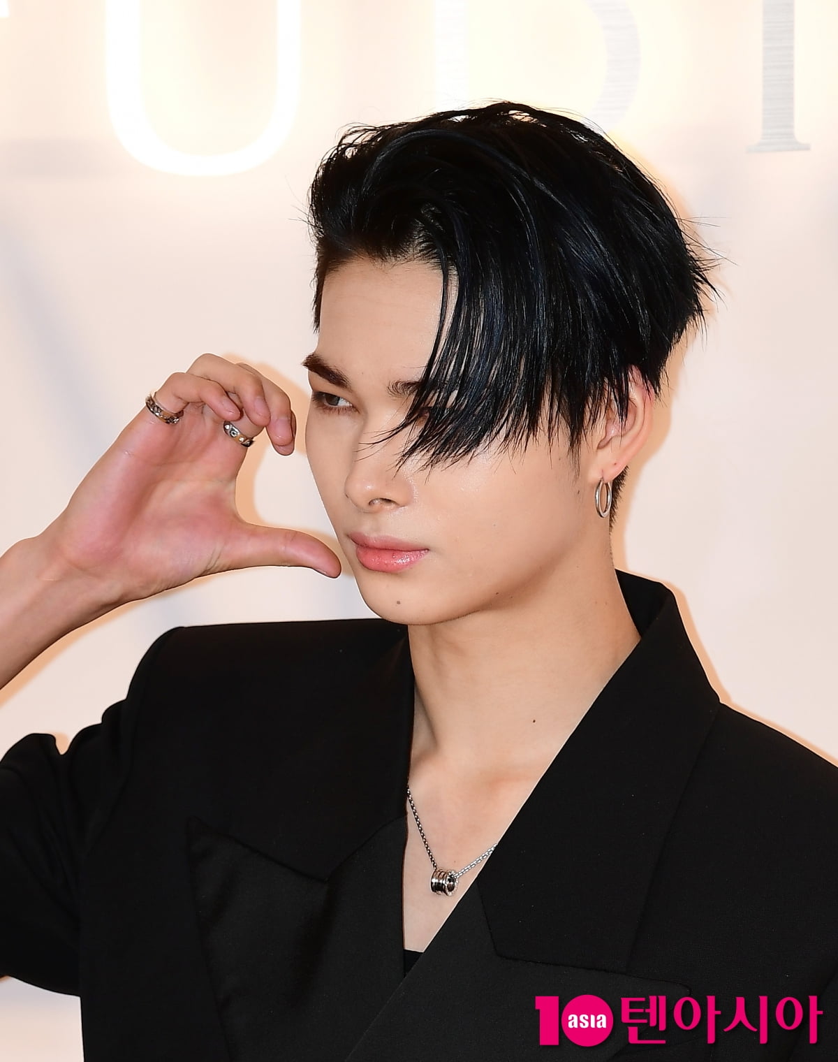 [TEN포토]엔하이픈 니키 '신비로운 분위기'