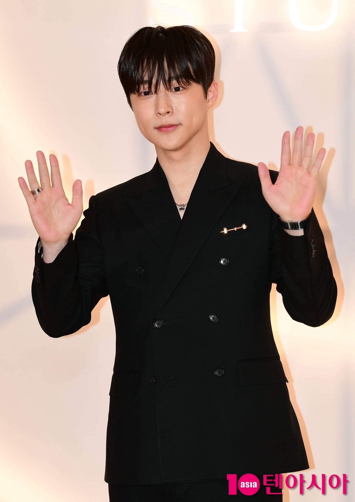 [TEN포토]배인혁 '행사장 나들이'