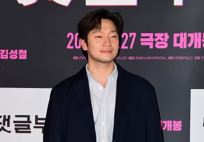 [TEN포토]손석구 '남성미 넘치는 외모'