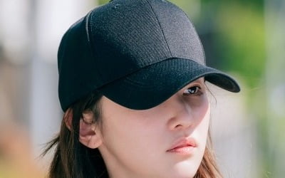'레깅스→올블랙 패션' 전종서, 신상정보 밝혀지나('웨딩 임파서블')