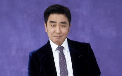 류승룡 코미디 연기 잠정 중단 선언…"5년정도 쉬다 잊힐 쯤 하겠다"[TEN인터뷰]