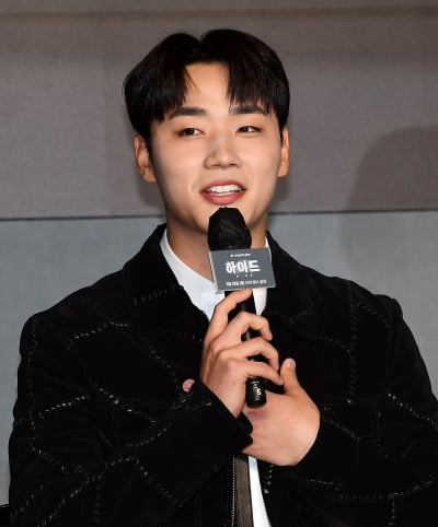[TEN포토]이민재 '정반대 역활이라 어려웠다'
