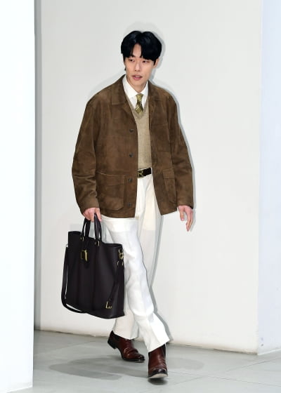 [TEN포토]류준열 '긴장되는 발걸음'