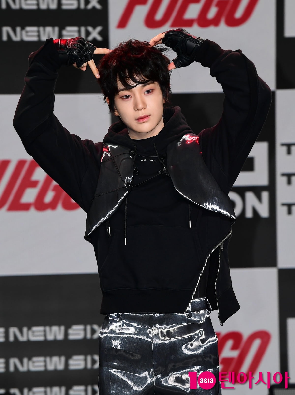 [TEN포토]더뉴식스 장현수 '시크한 곰돌이'