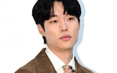 [공식] 후폭풍ing 류준열, 그린피스까지 불똥 "홍보대사 내규 검토할 것" [전문]