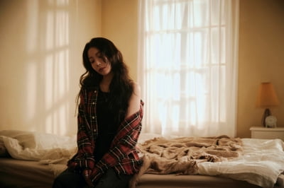 보아, 인스타 정리하더니…'정말, 없니?(Emptiness)'로 감성 충전