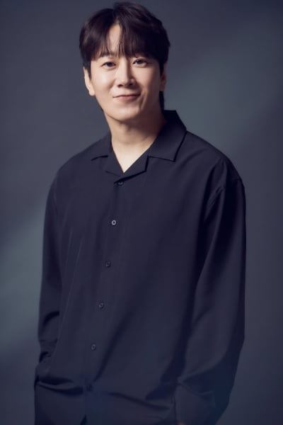 허규, 뮤지컬 '6시 퇴근' 캐스팅…냉미남으로 컴백