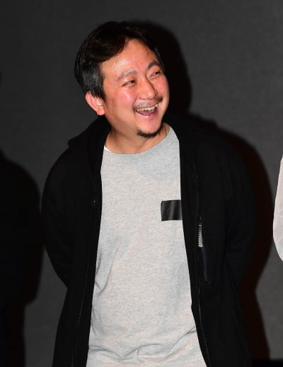 [TEN포토]장재현 감독 '오컬트 감독의 찐미소'(파묘 무대인사)