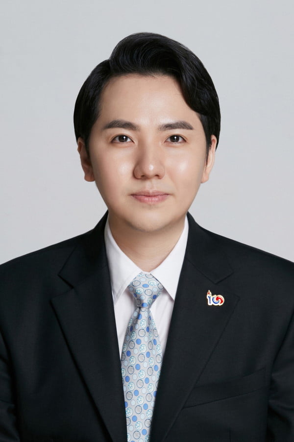 팝페라 가수 임형주/사진 = 디지엔콤
