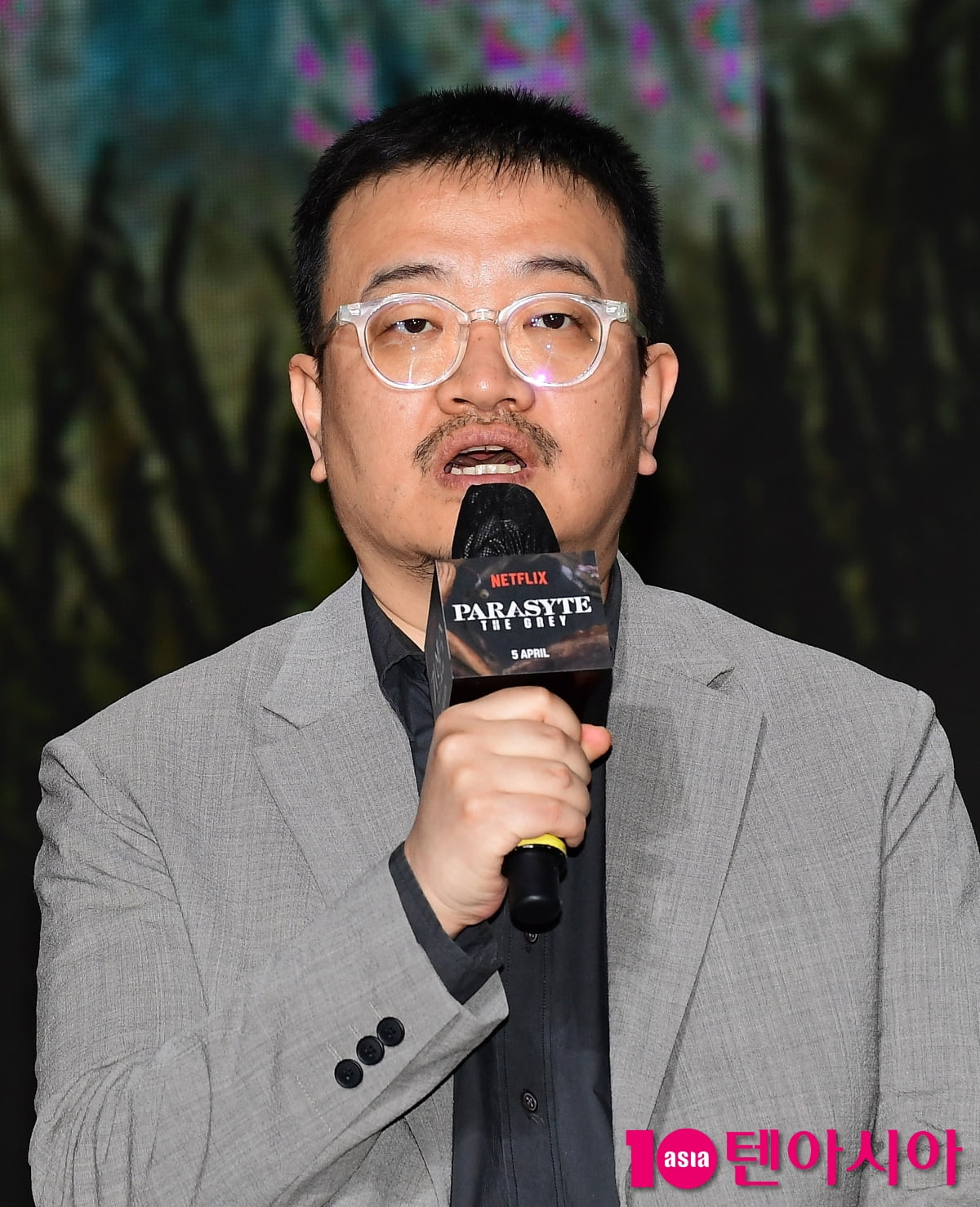 [TEN포토]연상호 감독 '최애작품 '기생수', 덕질 끝판왕 된 느낌'
