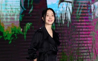 '44-year-old' Lee Jeong-hyeon "I got pregnant because of my age"