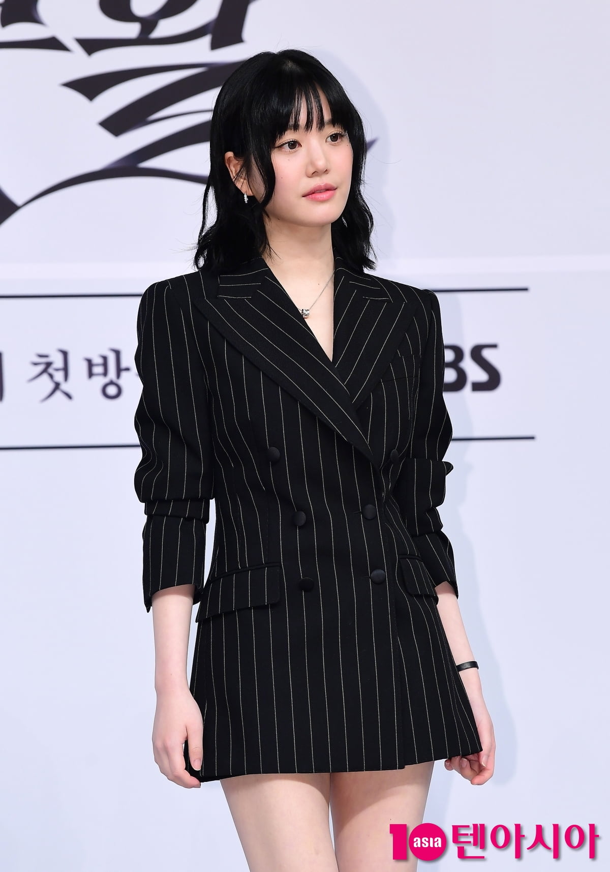 [TEN포토]이유비 '우아한 블랙'