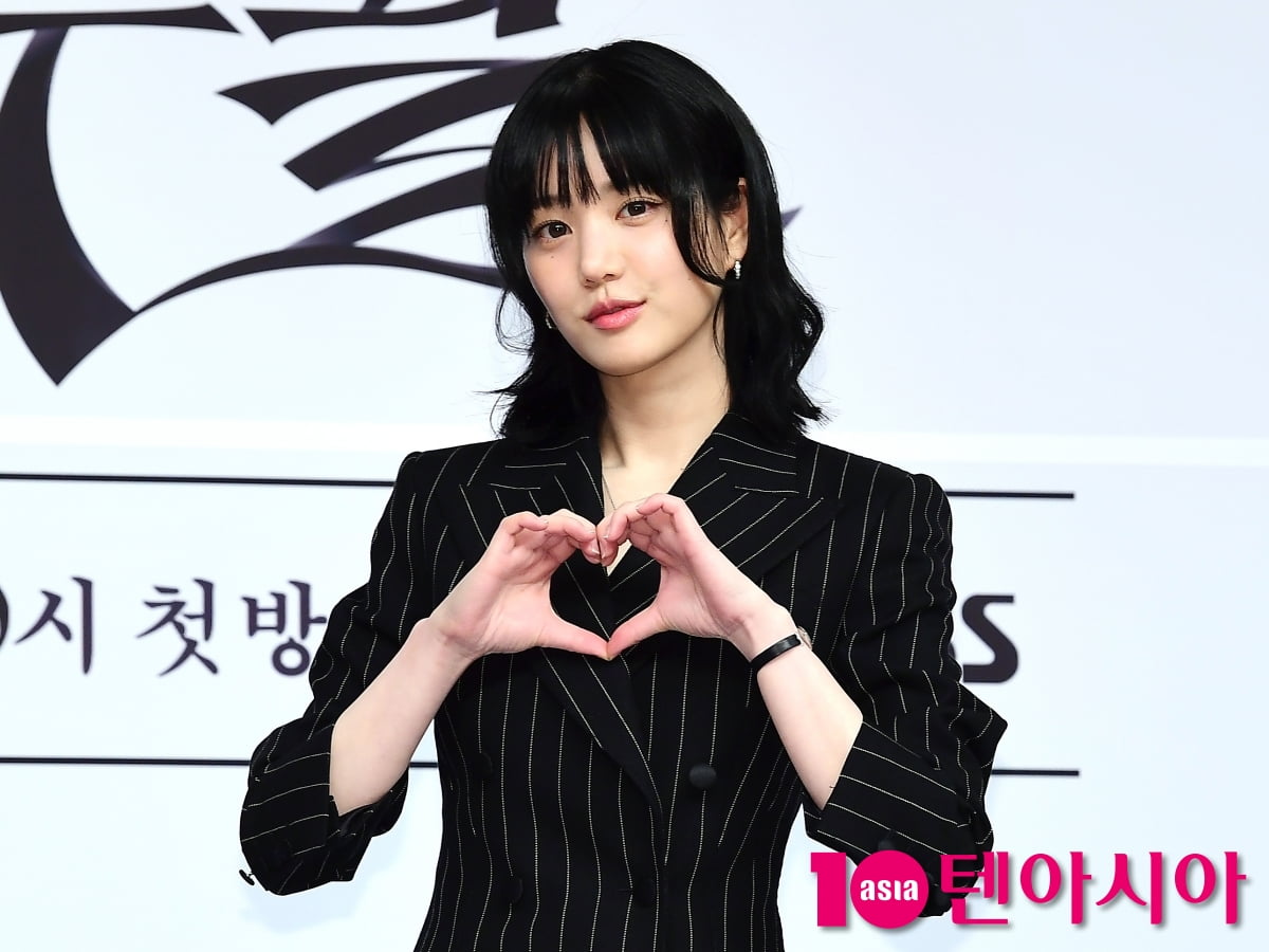 이유비, 걸어다니는 인형...점점 더 이뻐지네[TEN포토+]