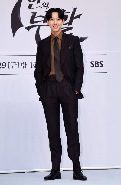 이정신, 매력적인 신사...오늘도 멋짐[TEN포토+]