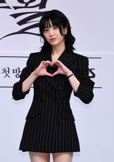 이유비, 걸어다니는 인형...점점 더 이뻐지네[TEN포토+]