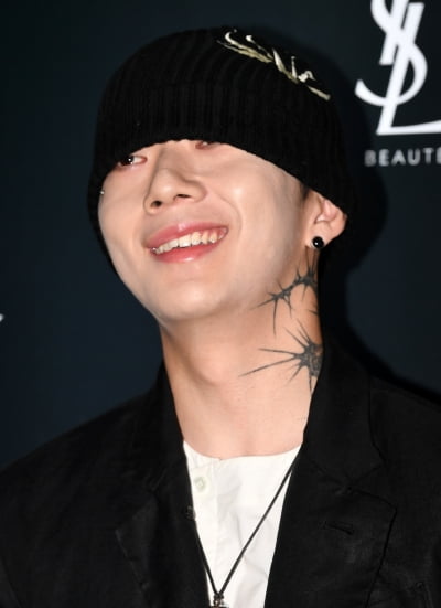 우원재 "내 20대의 전부, 달라지는 건 없어"…AOMG 심경 고백 [TEN이슈]