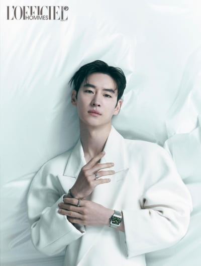 Lee Je-hoon, the reason he received the acting award