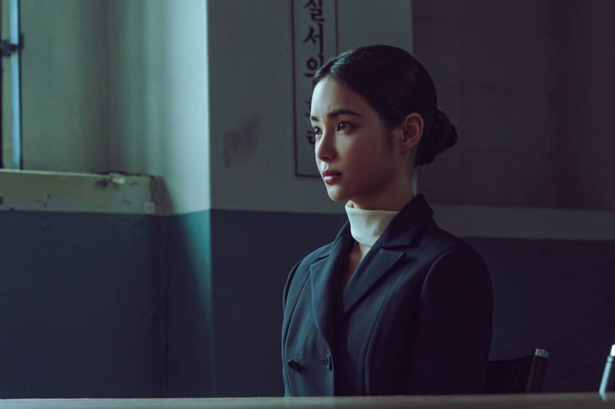 홍수주, 눈빛+분노 흑화한 '나혜원'으로 강렬 존재감 ('로얄로더')