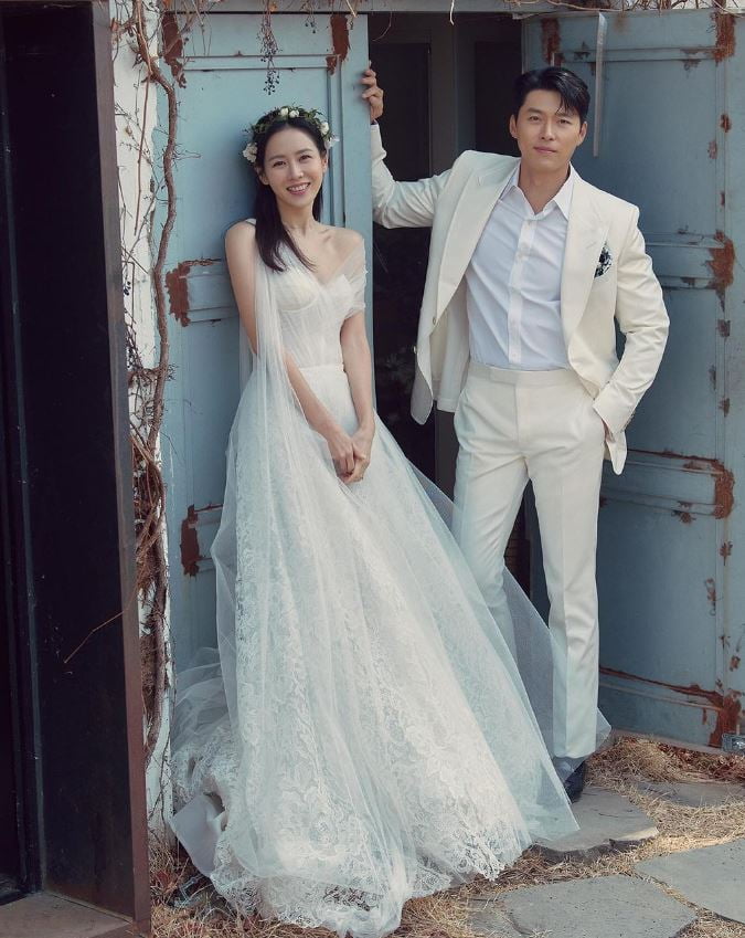 손예진 웨딩화보./사진=손예진 SNS 갈무리