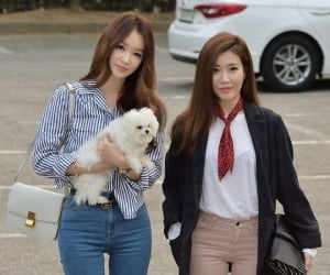 [Exclusive] Davichi leaves Wake One