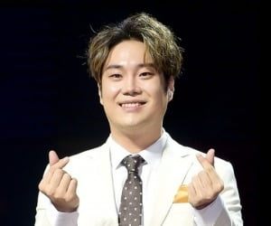 유재환, 예비신부 정씨에 "배 다른 동생" 충격 발언 파장 [TEN이슈]