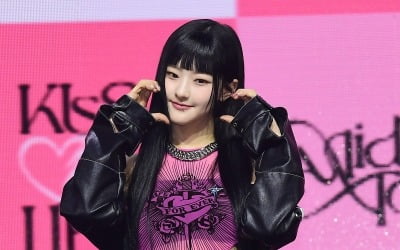 키스오브라이프 하늘 "'괴물 신인' 수식어, 걸맞는 활동 보여줄 것"