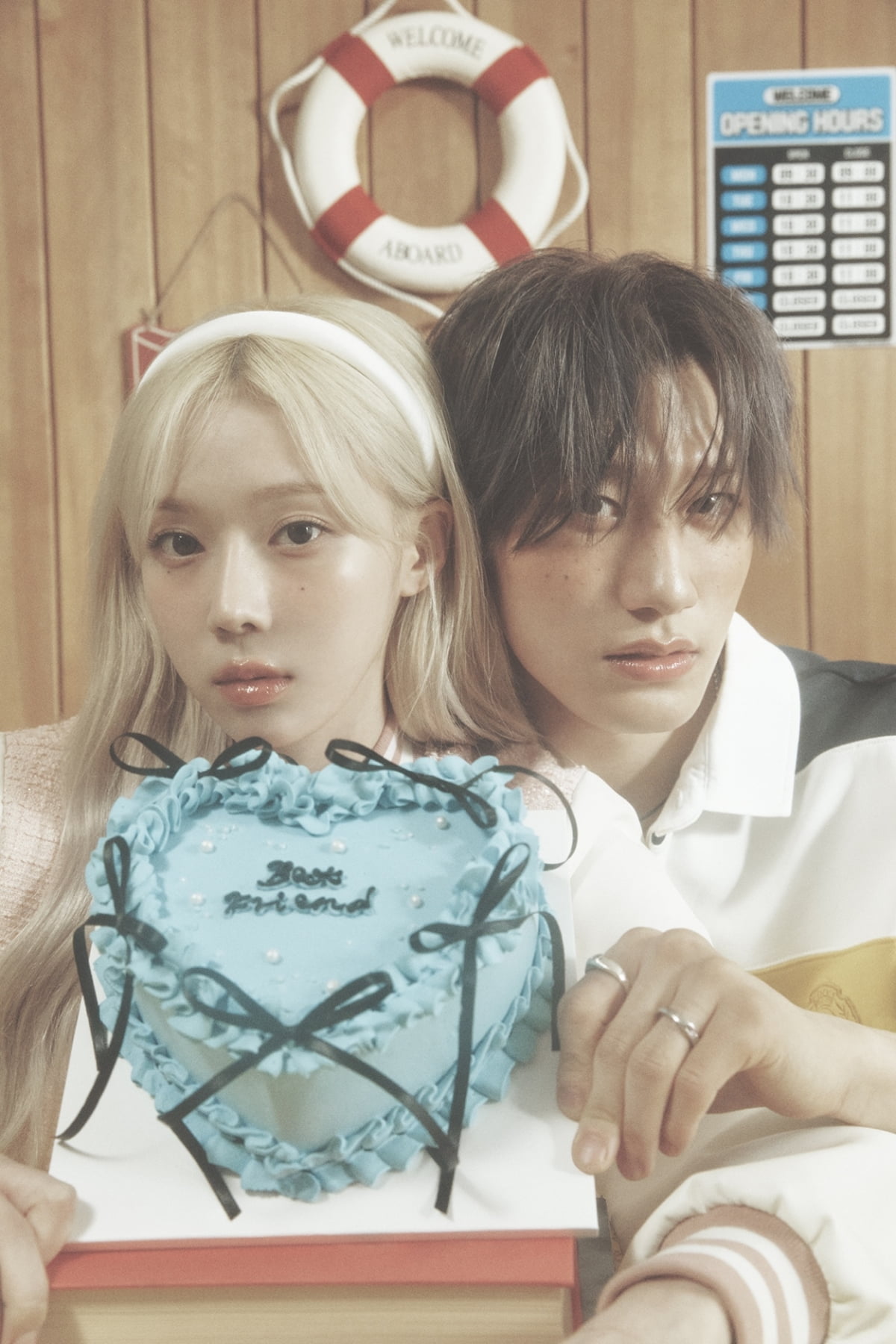 방예담·윈터, 설렘 유발 'Officially Cool'로 봄 정조준
