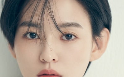 Yunhye Kim “Learn modern dance 4 hours a day for 2 weeks”