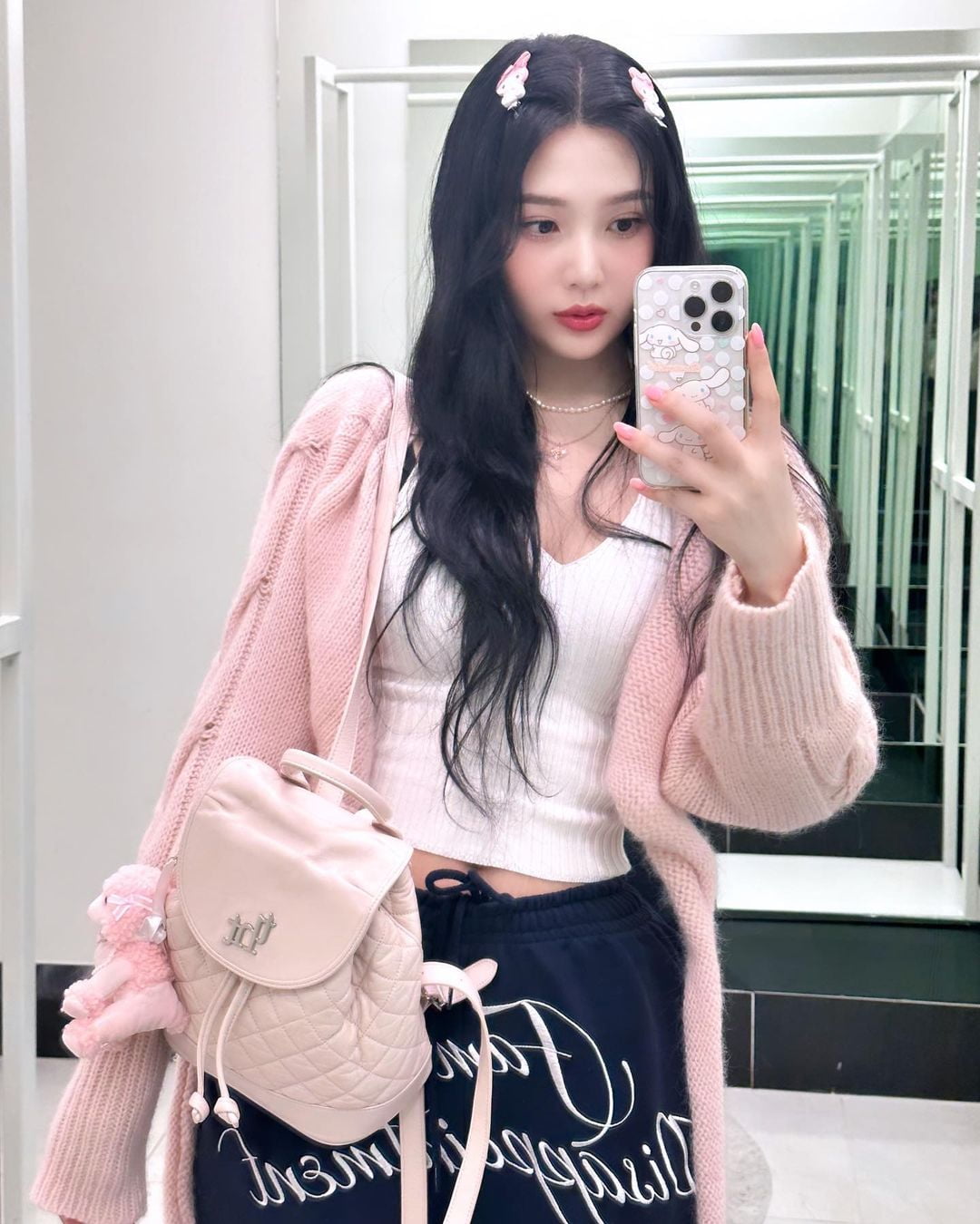 레드벨벳 조이, '♥크러쉬' 또 반하겠네…인간 벚꽃 등극