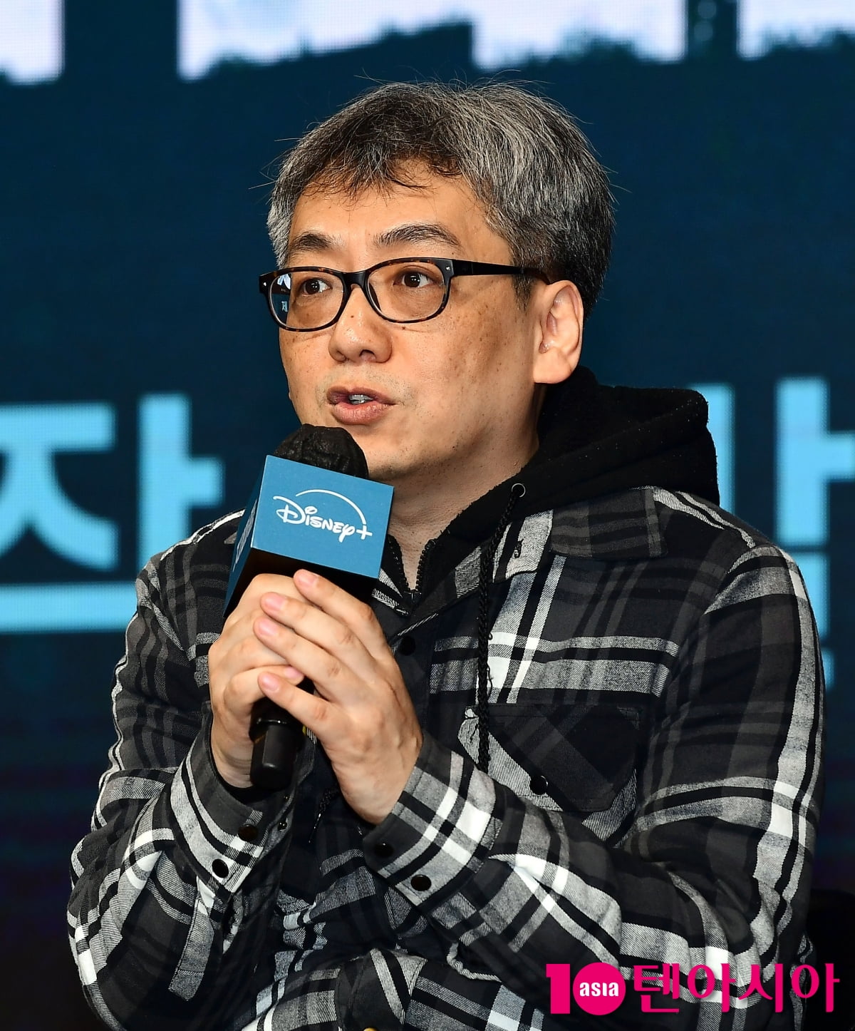 [TEN포토]박철환 감독 '이수연 작가 대본에 다 들어있더라'