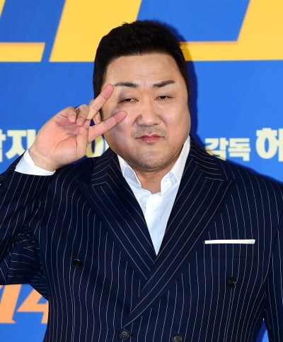 マ・ドンソク、予定画、婚姻届3年ぶりにようやく結婚式