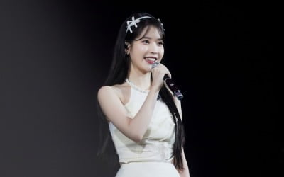 IU、台湾の強震被害