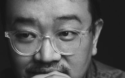 '기생수' 연상호 감독, 이정현 연기력 논란에 입 열었다[인터뷰③]