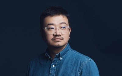 연상호 감독, B급 장르→키치 취향…"내 인기는 사고같은 일" ('기생수')[TEN인터뷰]